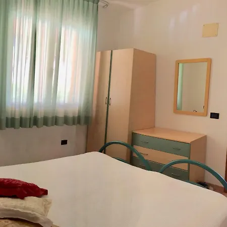 Nisportino Mare E Natura Apartment *