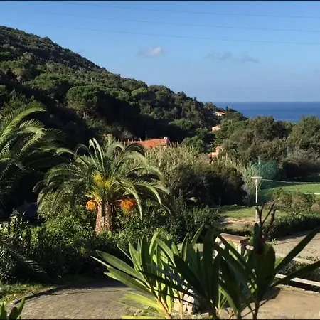 Nisportino Mare E Natura